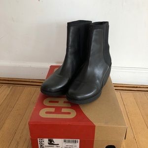 camper wedge boots, size 40